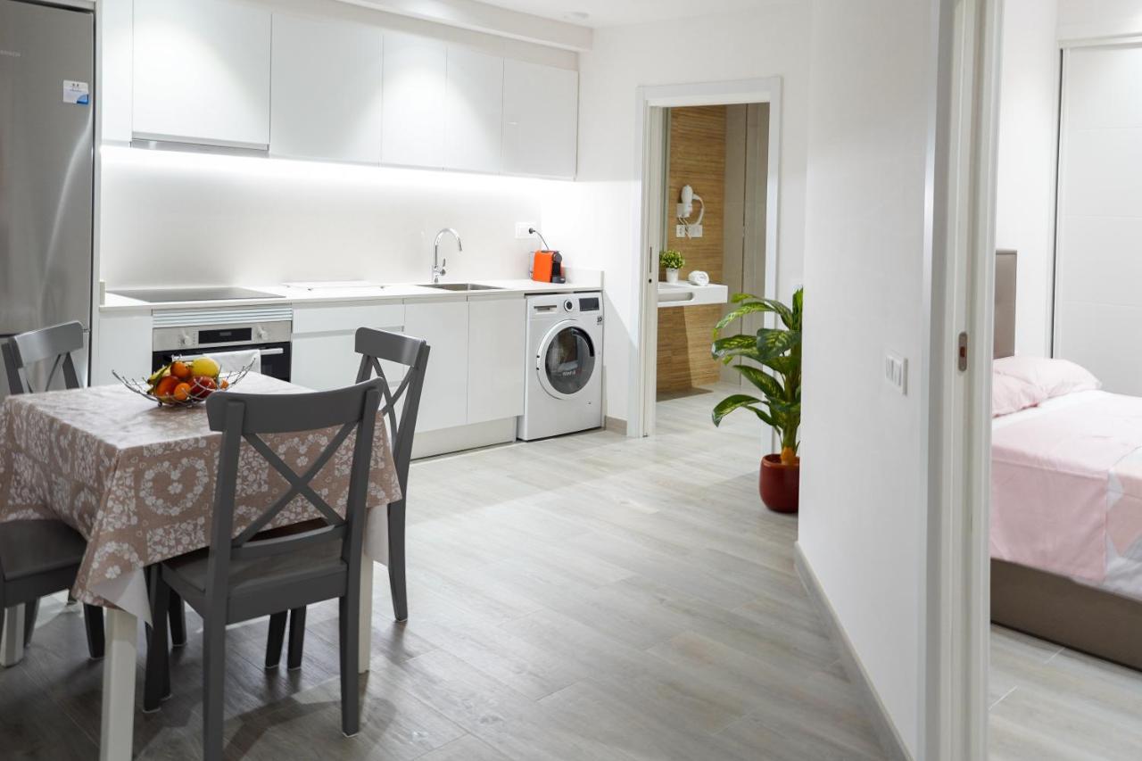 Mimi'S Apartment In En Corts バレンシア エクステリア 写真